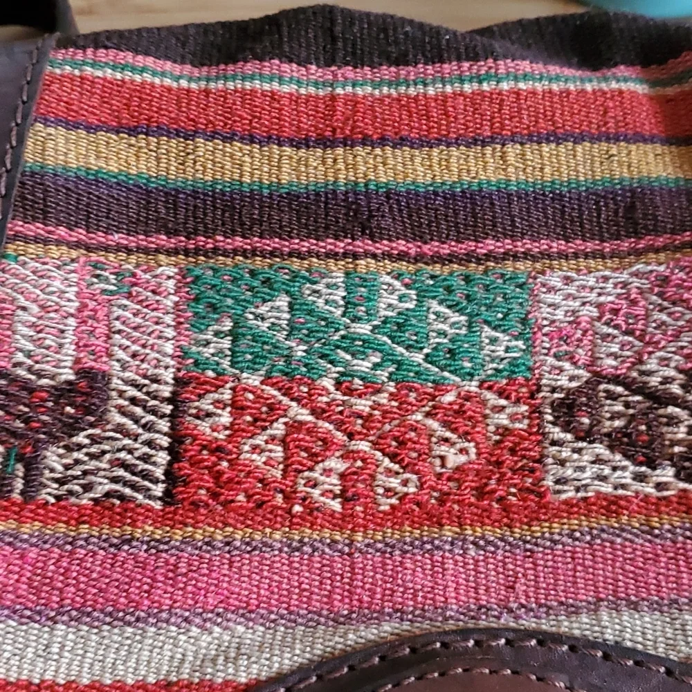 Guatemalan Leather‎ Crossbody bag